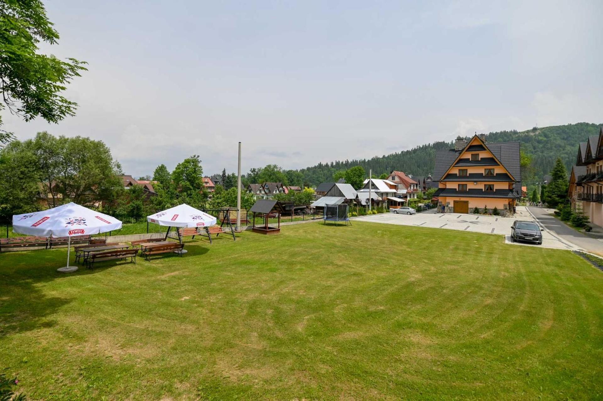 Pod Tatrami 2 - Swietna Lokalizacja, Obok Przystanku Ski Busa Oraz Restauracji, Duzy Parking Bialka Tatrzanska Dış mekan fotoğraf