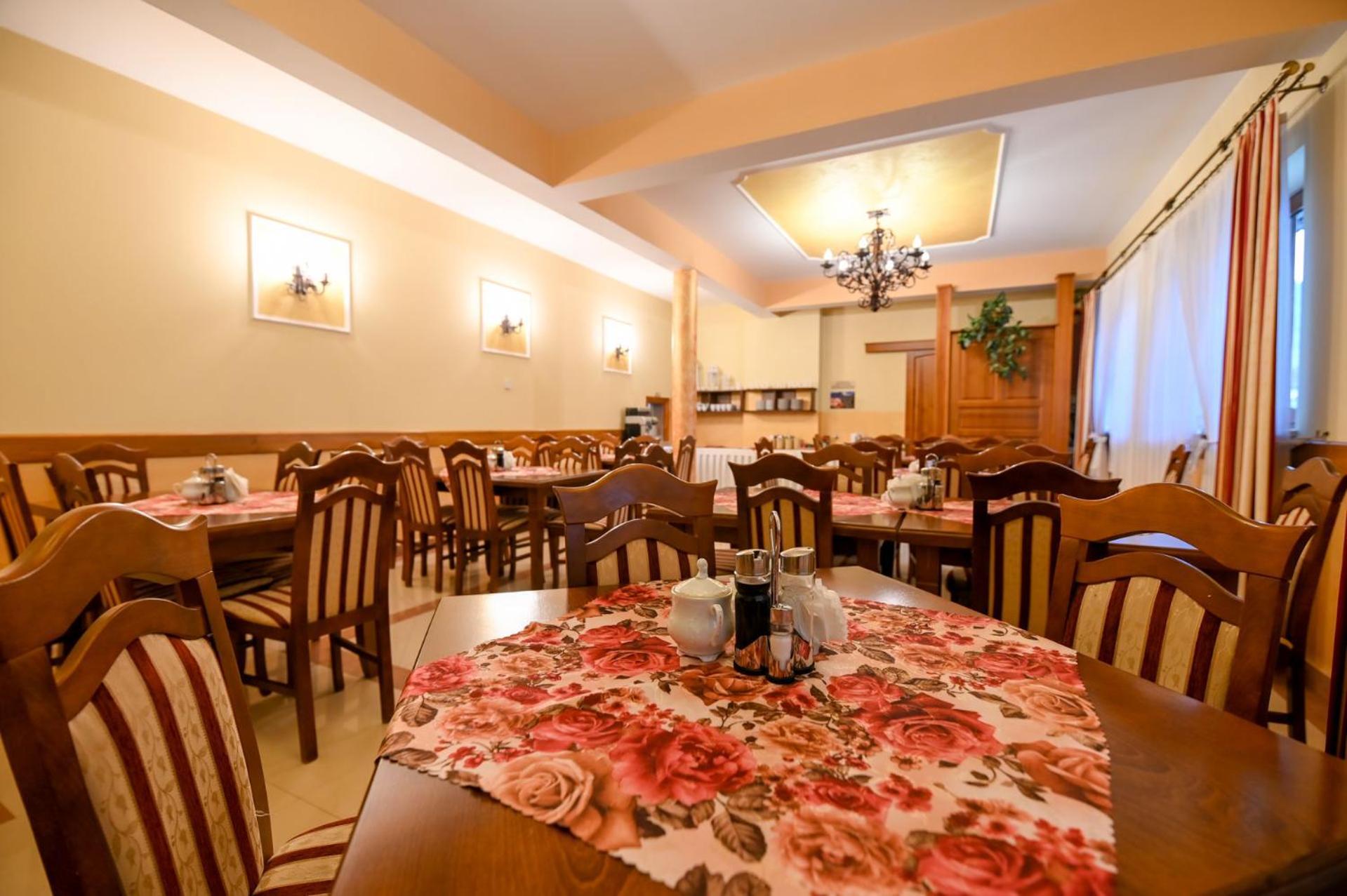 Pod Tatrami 2 - Swietna Lokalizacja, Obok Przystanku Ski Busa Oraz Restauracji, Duzy Parking Bialka Tatrzanska Dış mekan fotoğraf