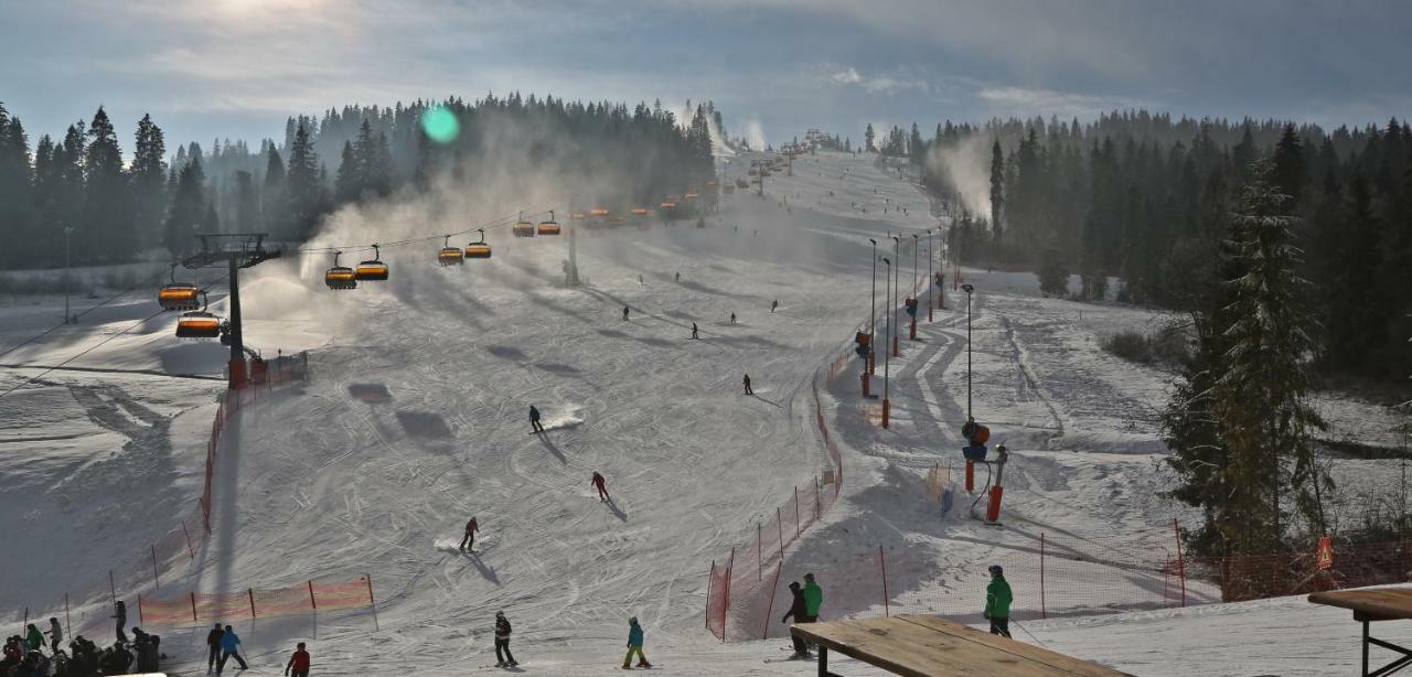 Pod Tatrami 2 - Swietna Lokalizacja, Obok Przystanku Ski Busa Oraz Restauracji, Duzy Parking Bialka Tatrzanska Dış mekan fotoğraf